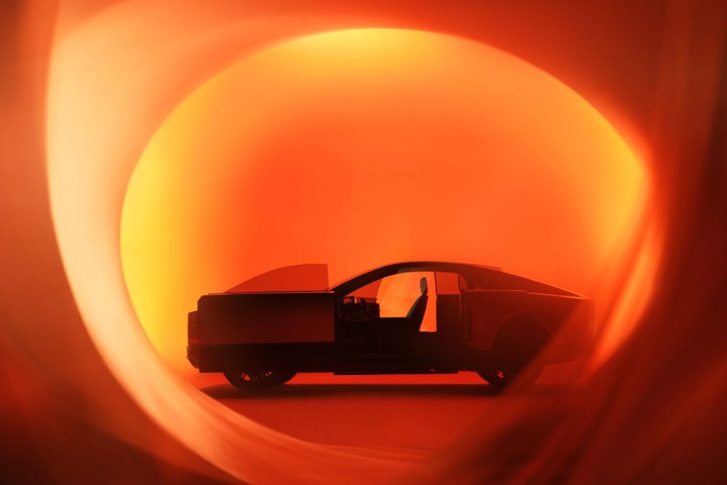 Toyota to launch Century